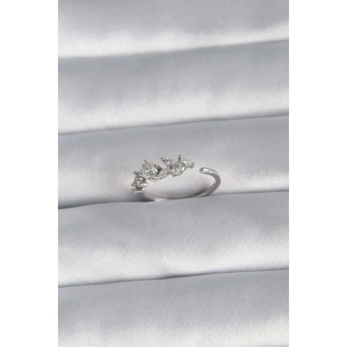 Pirinç Gümüş Renk Zirkon Taşlı Çiçek Model Kadın Yüzük