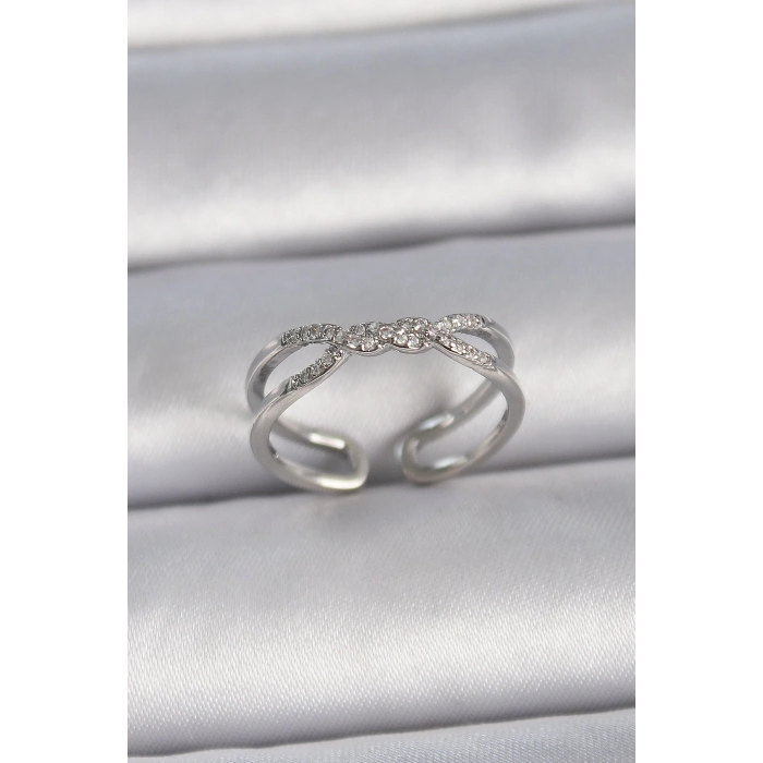 Pirinç Gümüş Renk Ayarlanabilir Zirkon Taşlı Sarmal Model Kadın Yüzük