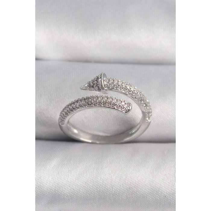 Pirinç Gümüş Renk Zirkon Taşlı Çivi Model VIP Seri Kadın Yüzük