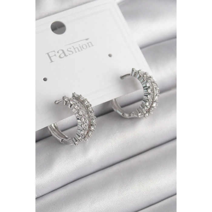 Pirinç Gümüş Renk Zirkon Taşlı Halka Model Kadın Küpe