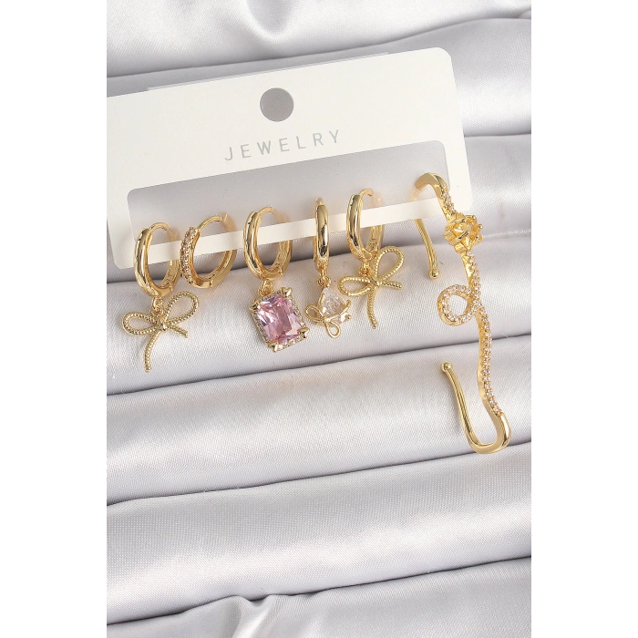 Pirinç Gold Renk Sallantı Kurdele Model Pembe Kare Zirkon Taşlı Kadın Küpe Seti