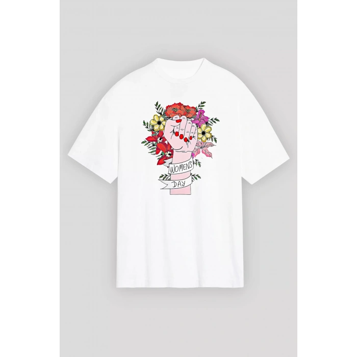 8 Mart Dünya Kadınlar Günü İçin Özel Baskılı T-shirt - Beyaz