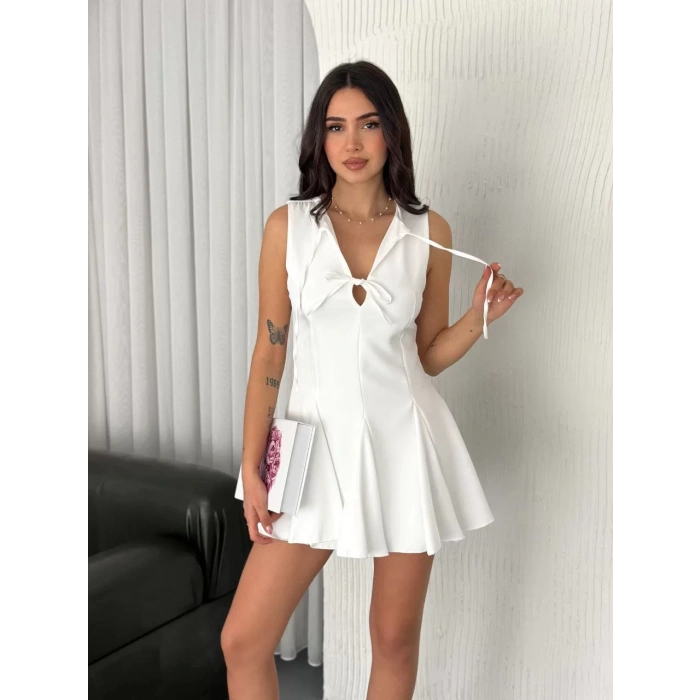 Göğüs Bağlamalı Kolsuz Mini Boy Elbise - Beyaz