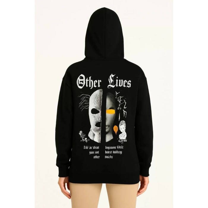 Kadın Kapşonlu Sweatshirt – Oversize Üç İplik Şardonlu Hoodie, “Other Lives” Ön & Arka Baskılı, Kanguru Cepli, Kışlık Rahat Günlük Stil- Siyah