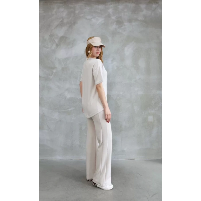 Osy Modal Yumuşak dokulu Kumaş Bisiklet Yaka Taş detaylı Kısa Kollu Takım - Kırık Beyaz