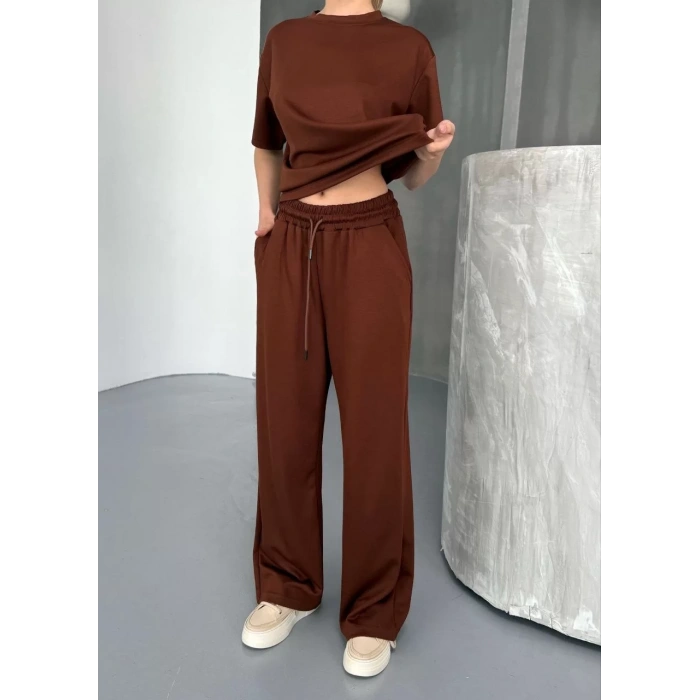 Osy Modal Yumuşak Dokulu Kumaş Kısa Kollu Bluz Rahat Pantalon ikili Takım- Kahverengi