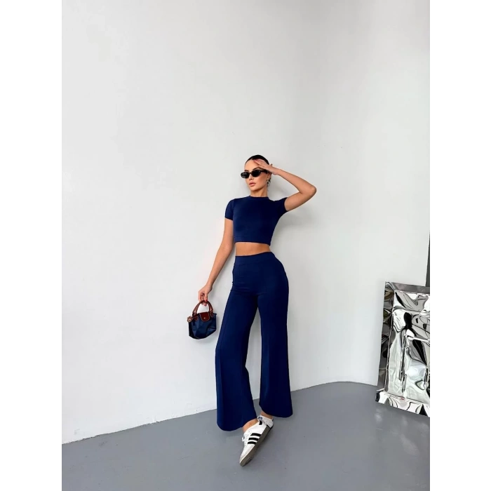 Osy Modal Yumuşak Dokulu Kumaş Kısa Kollu Crop Alt ispanyol Paça Pantalon ikili Takım - Lacivert