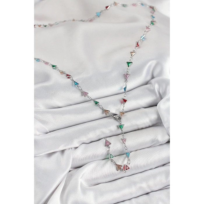 Pirinç Renkli Zirkon Taşlı Üçgen Model Gümüş Renk Kadın Y Kolye