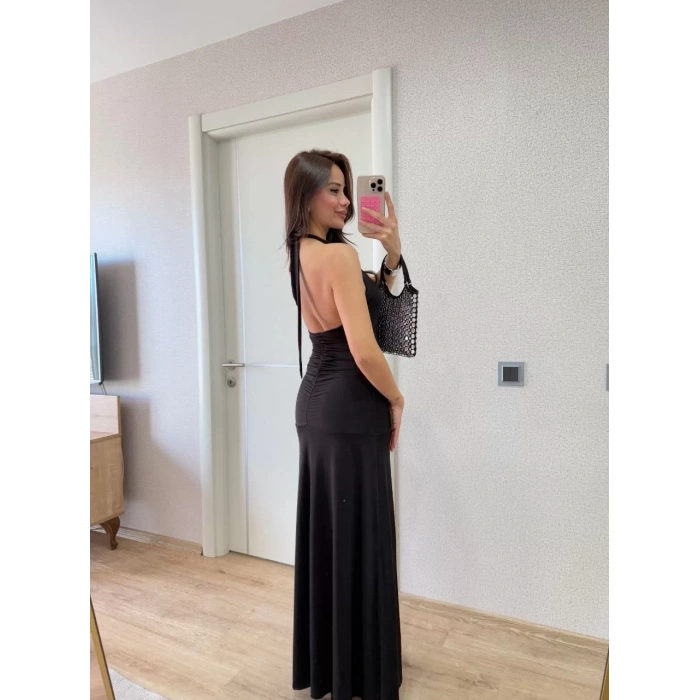 Sırt dekolteli Uzun Elbise - Siyah