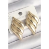 Pirinç Gold Renk 3 Sıralı Dalgalı Model Kadın Küpe