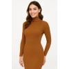 Kadın Boğazlı Triko Elbise – Uzun Fitilli Esnek Dokuma, Tam Kalıp, Kışlık & Baharlık Şık Rahat Stil, 130 cm Midi Boy Elbise - Kahverengi