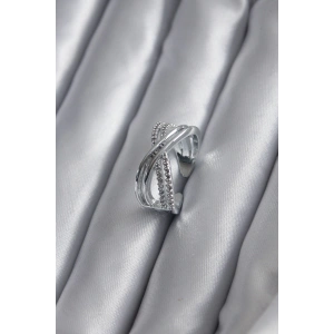 Gümüş Renk Zirkon Taşlı Kadın Yüzük