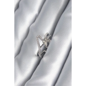 Pirinç Gümüş Renk Zirkon Taş Detay Kelebek Model Kadın Yüzük