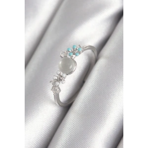 Pirinç Gümüş Renk Zirkon Taş Detaylı Beyaz Sedefli Çiçek Model Kadın Yüzük