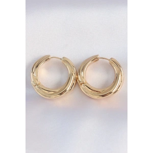 Pirinç Gold Renk Asimetrik Kıvrım Küpe