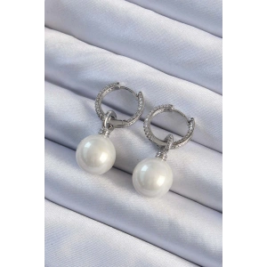 Pirinç Gümüş Renk Zirkon Taş Kaplama İnci Tasarımlı Kadın Küpe