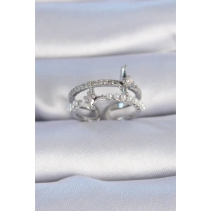 Pirinç Gümüş Renk Zirkon Taşlı İnci Detay Kutup Yıldızı Model Kadın Yüzük