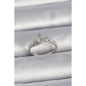 Pirinç Gümüş Renk Ayarlanabilir Zirkon Taşlı Balık Kuyruğu İnci Detay Model Kadın Yüzük