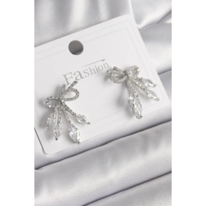 Pirinç Gümüş Renk Zirkon Taşlı Düğüm Model Damla Zirkon Taşlı Kadın Küpe