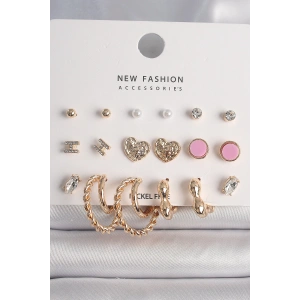 Pirinç Gold Renk Zirkon Taşlı Burug Halka Model İşlemeli Kalp Detay 9 Çift Kadın Küpe Seti