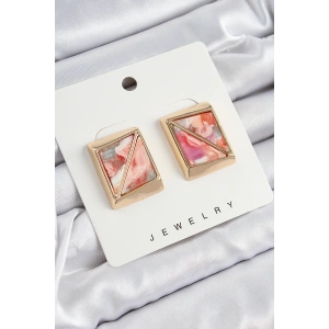 Pirinç Pembe Üçgen Kesim Detaylı Kare Model Vintage Gold Renk Kadın Küpe