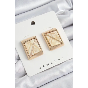 Pirinç Krem Üçgen Kesim Detaylı Kare Model Vintage Gold Renk Kadın Küpe