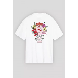 8 Mart Dünya Kadınlar Günü İçin Özel Baskılı T-shirt - Beyaz