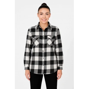 Kadın Oduncu Gömlek – Uzun Kollu, Şardonlu Kumaş, Kırmızı Beyaz Kareli Desen, Regular Fit, Çift Cepli, Manşetli Günlük Şık Stil - Siyah