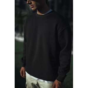 Kışlık Bisiklet Yaka Üç İplik Basic SweatShirt - Siyah