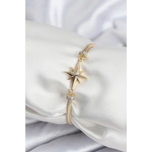 Pirinç VIP Seri Gold Renk Kutup Yıldızı Model Kadın Bileklik