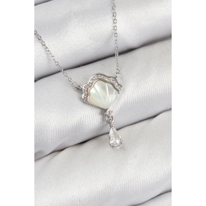 Pirinç Zirkon Taşlı İstiridye Model Gümüş Renk Kadın Kolye