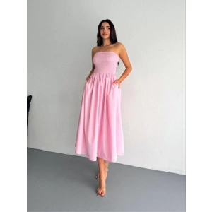 Straplez Pileli Elbise - Pembe