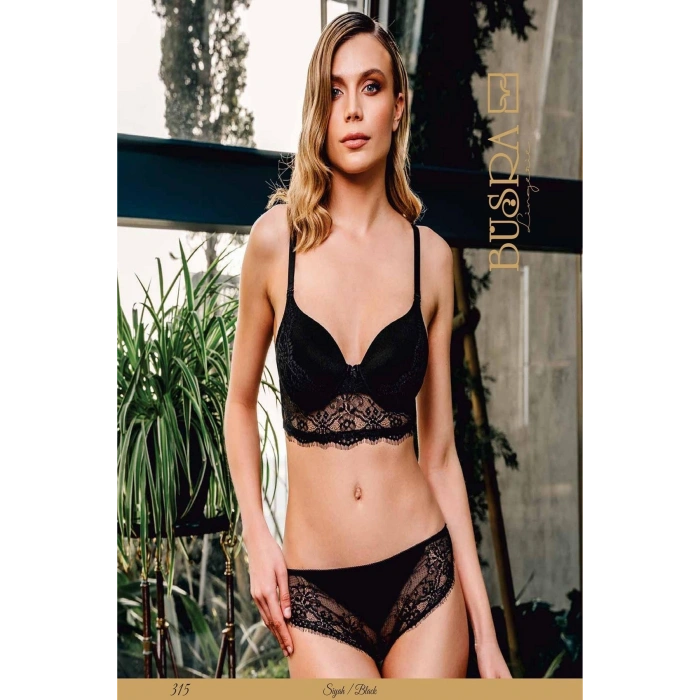 315 BÜŞRA SÜTYEN TAKIM KADIN