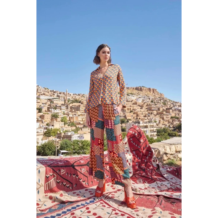 Etnik Desenli Saten Alt Üst Takım