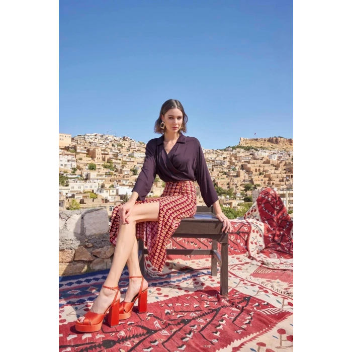 Etnik Desenli Saten Etek Takımı