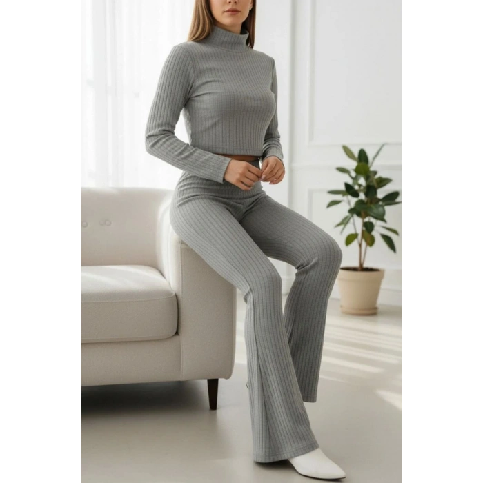 Kadın Gri Fitilli Boğazlı Crop Üst İspanyol Paça Pantolon Eşofman Takımı Esnek 2’li Set