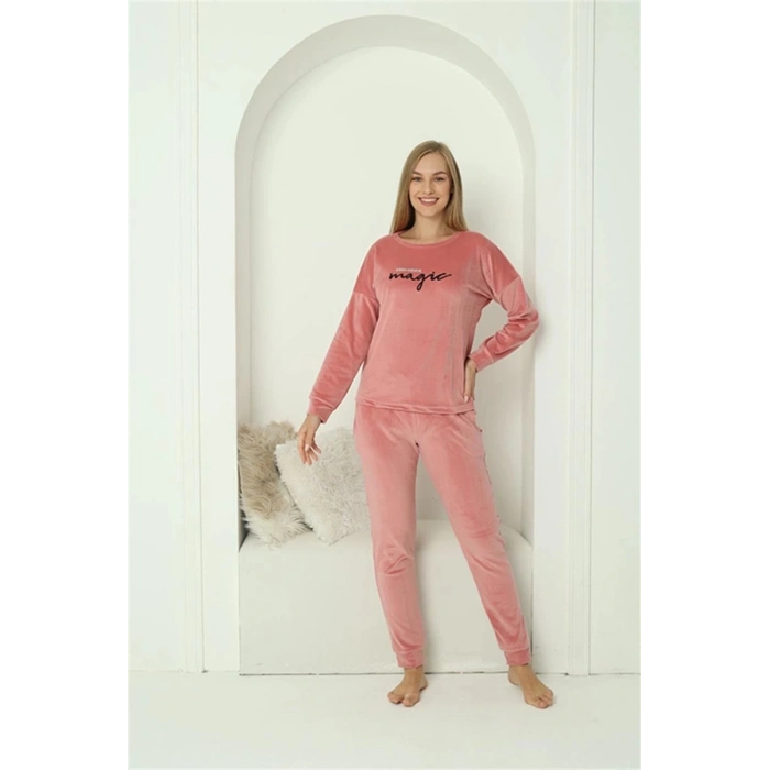 Kadın Kadife Pembe Pijama Takım