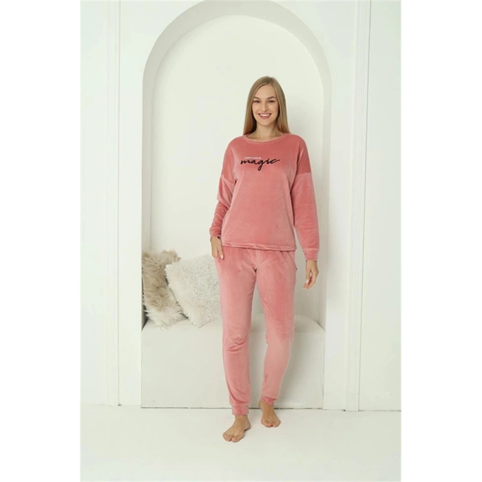 Kadın Kadife Pembe Pijama Takım