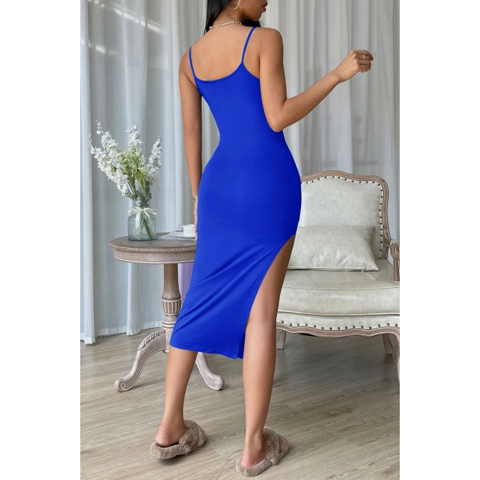 Kadın Mavi Yırtmaçlı Diz Altı Vücüdu Saran Gecelik