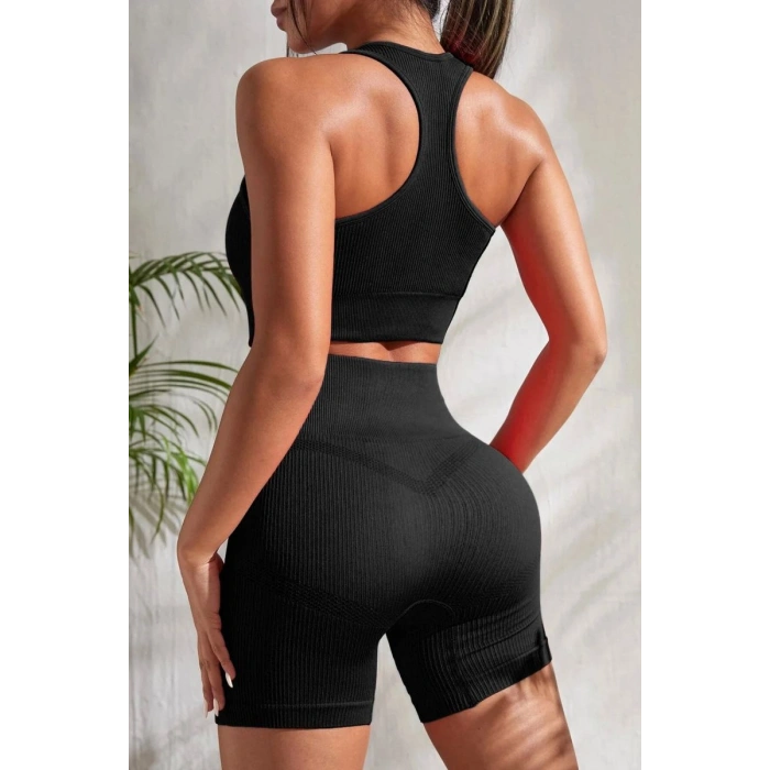 Kadın Siyah Fit Görünümlü Yüksek Bel Spor Crop Top Şort Takımı
