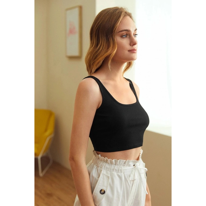 Kadın Siyah Kalın Askılı Crop Top Büstiyer