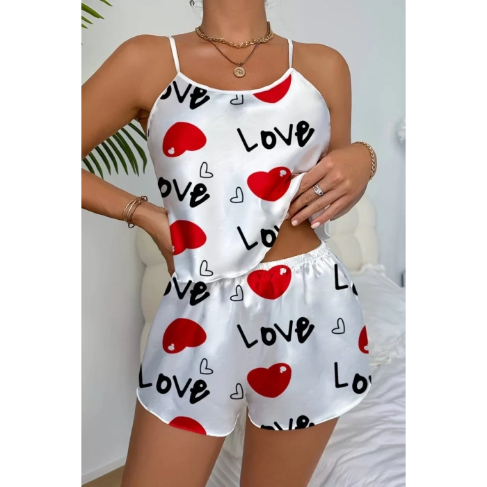 Love Desenli Beyaz Saten Şortlu Gecelik Takım