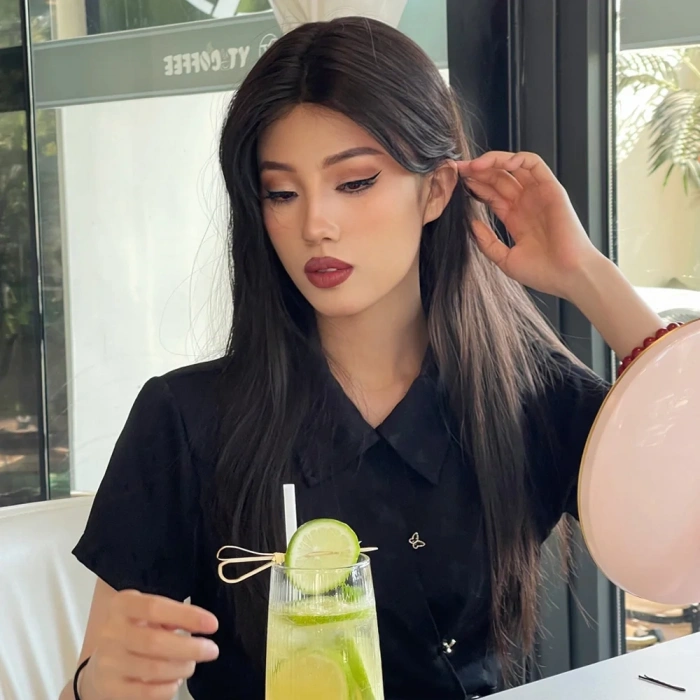 Sıcak Kahverengi Düz Tül Peruk