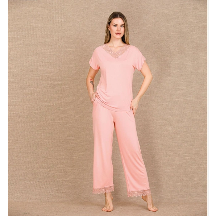 Viskon Şık Tasarım Dantel İşlemeli Açık Pembe Kısa Kol Pijama Takımı