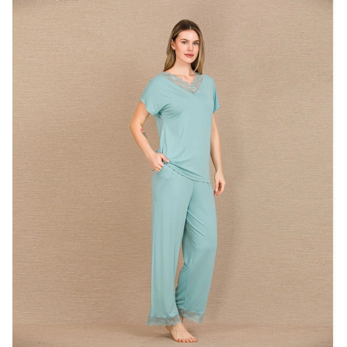 Viskon Şık Tasarım Dantel İşlemeli Mint Yeşil Kısa Kol Pijama Takımı