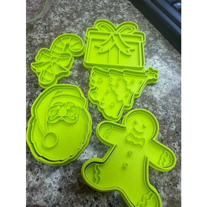 Yılbaşı Temalı Kurabiye Kalıbı – Yeni Yıla Tatlı Bir Başlangıç