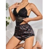 Kadın Siyah Kırmızı Kalp Desenli Saten Şortlu Pijama Takımı