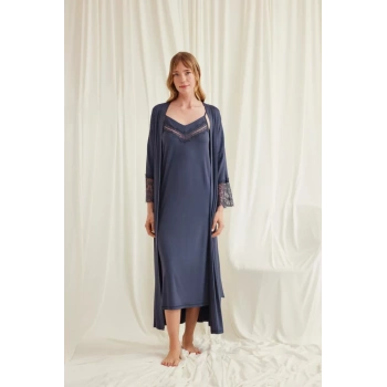 Dekolteli Yakası Ve Kolu Dantelli Sabahlık Takımı