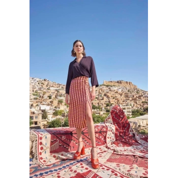 Etnik Desenli Saten Etek Takımı