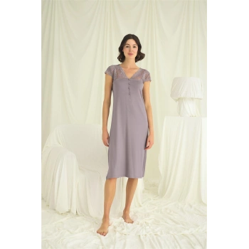 Kolu Omzu Ve Yakası Dantelli Önü Düğmeli Gecelik